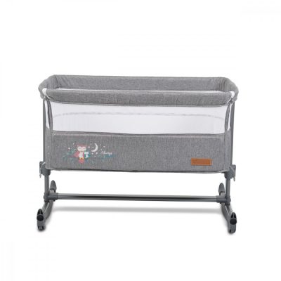 Patut Co-Sleeper pentru bebelusi Cangaroo Always Together Grey cu laterala culisanta,5 pozitii de reglare inaltime,pozitie antireflux,picioare antiderapante,functie atasare la patul parintelui,sistem leganare,husa detasabila